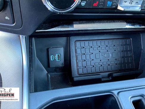 Used 2024 Ford F150 Platinum w/ FX4 Off-Road Package image 33