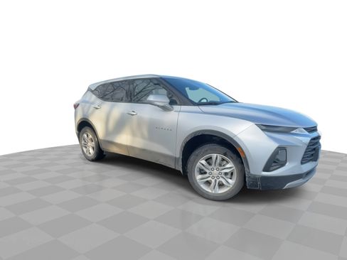 Certified 2021 Chevrolet Blazer LT image 3