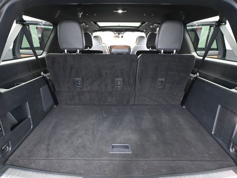 Used 2024 Lincoln Navigator L Reserve w/ Equipment Group 201A image 46