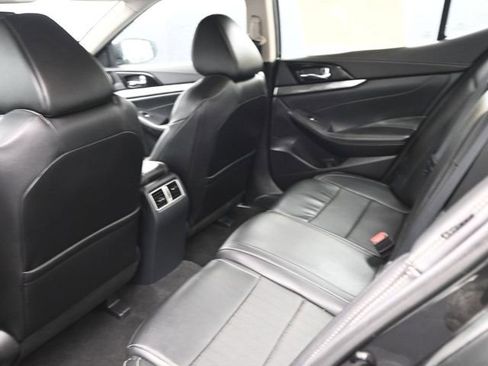 Used 2023 Nissan Maxima SV w/ Floor Mat Group image 14