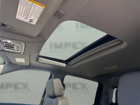 Used 2025 Chevrolet Silverado 1500 LT Trail Boss w/ Convenience Package II image 11