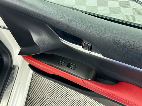 Used 2021 Toyota Camry XSE image 30