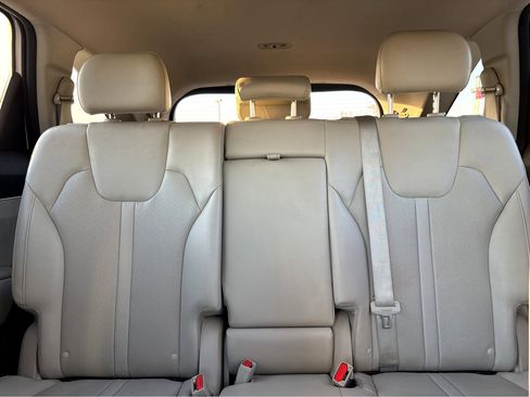 Used 2022 Kia Sorento S image 4