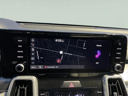 Used 2023 Kia Sorento SX image 30