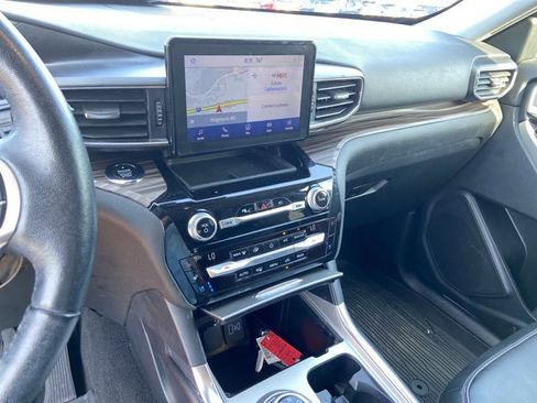 Used 2021 Ford Explorer Limited w/ Equipment Group 301A RWD image 23