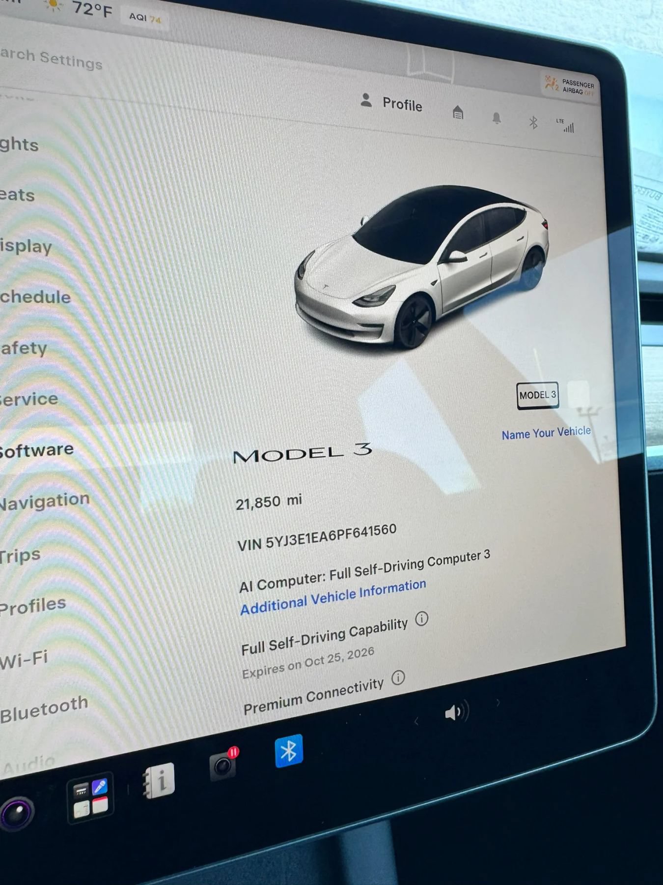 Used 2023 Tesla Model 3 Standard Range RWD image 32