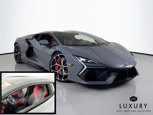 Used 2024 Lamborghini Revuelto image 2