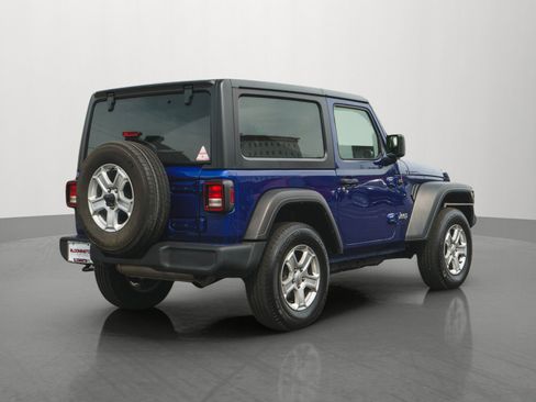 Used 2020 Jeep Wrangler Sport AWD/4WD image 7