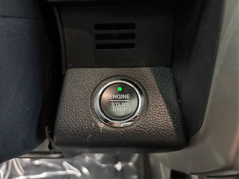 Used 2016 Ford F150 Lariat w/ Equipment Group 501A Mid AWD/4WD image 38