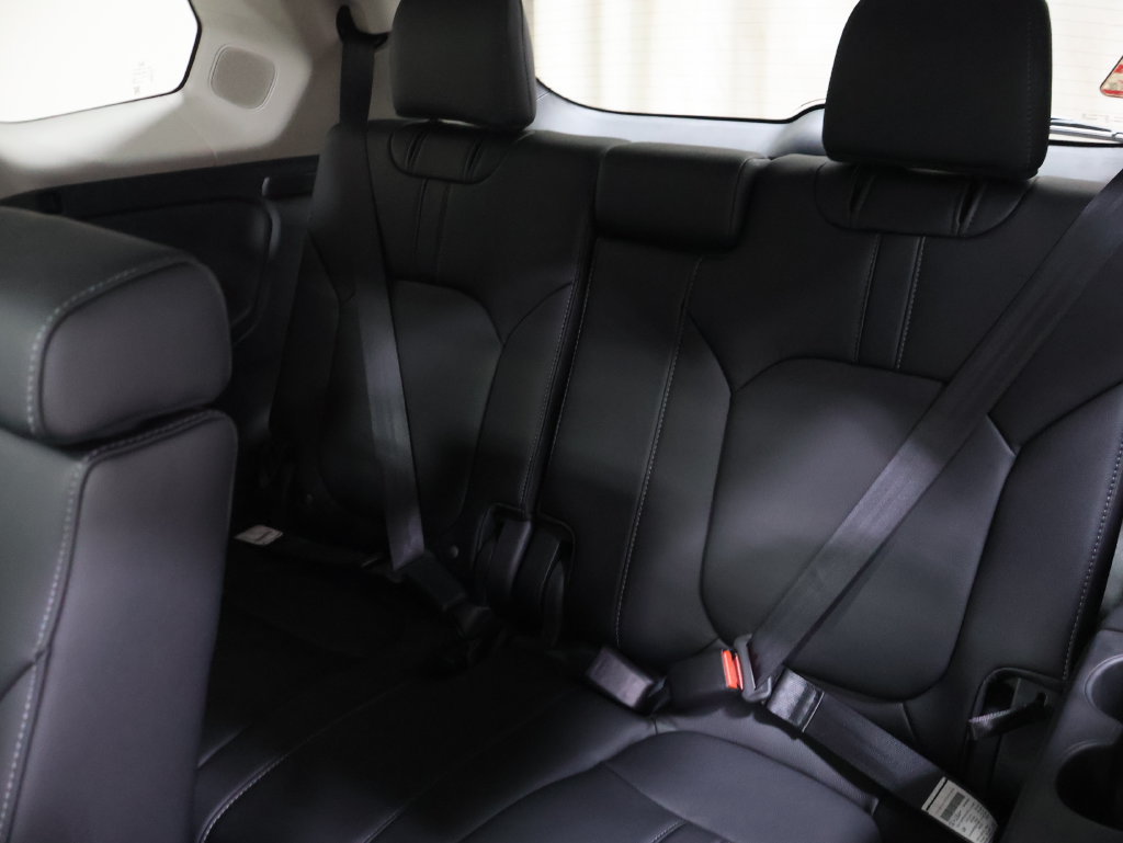 New 2026 Honda Pilot Touring image 10