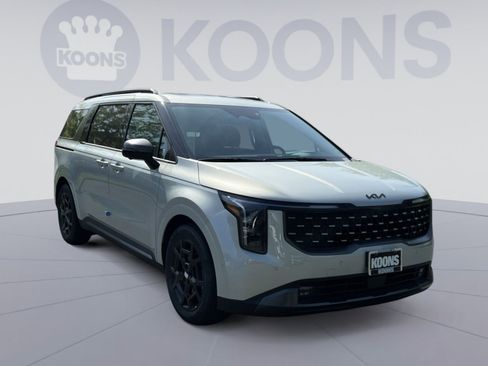 New 2026 Kia Carnival SX Prestige FWD image 2