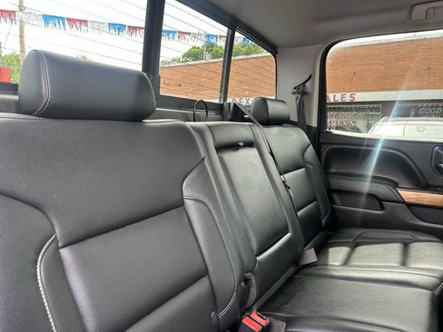 Used 2017 Chevrolet Silverado 1500 LTZ w/ LTZ Plus Package AWD/4WD image 27