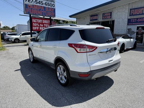Used 2015 Ford Escape Titanium FWD image 3
