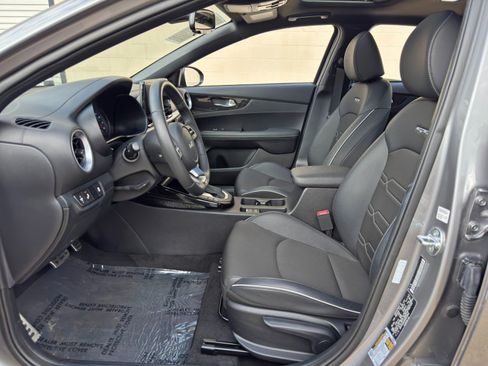 Used 2024 Kia Forte GT-Line w/ GT-Line Premium Package FWD image 16