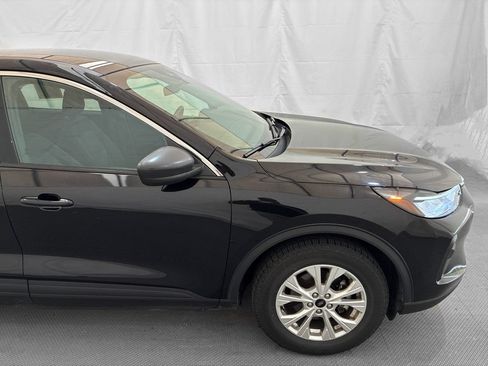 Used 2024 Ford Escape Active FWD image 9
