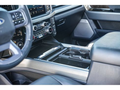 Used 2023 Ford F250 Lariat w/ Sport Appearance Package AWD/4WD image 22
