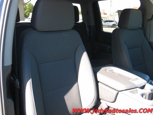Used 2022 Chevrolet Silverado 2500 W/T w/ WT Fleet Convenience Package AWD/4WD image 19