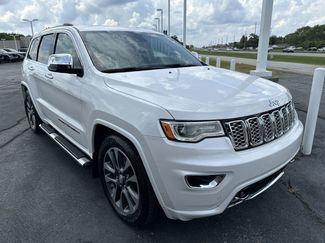 Used 2017 Jeep Grand Cherokee Overland w/ Jeep Active Safety Group image 1