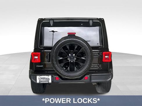 Used 2021 Jeep Wrangler Unlimited Sahara w/ Cold Weather Group AWD/4WD image 9