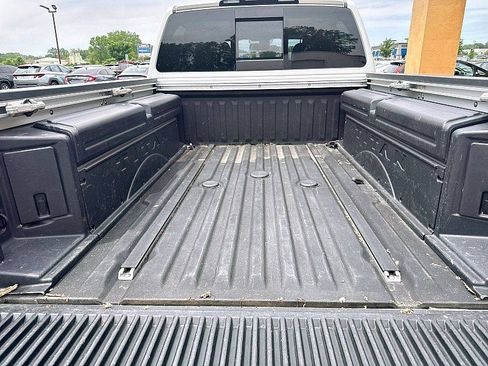 Used 2016 Nissan Titan Platinum Reserve AWD/4WD image 13
