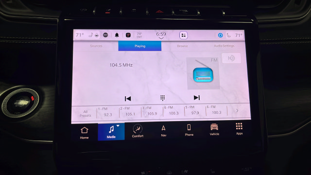 Certified 2025 Jeep Grand Cherokee Limited w/ Luxury Tech Group II AWD/4WD image 29