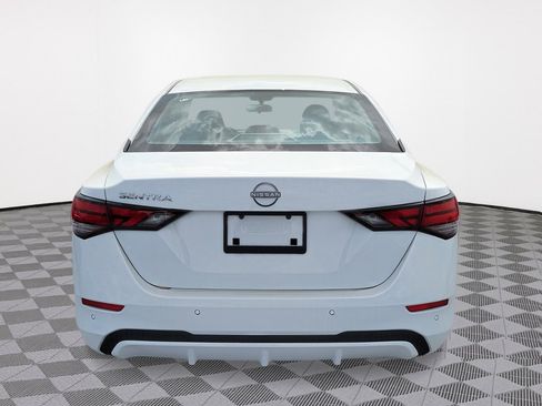 New 2025 Nissan Sentra S image 4