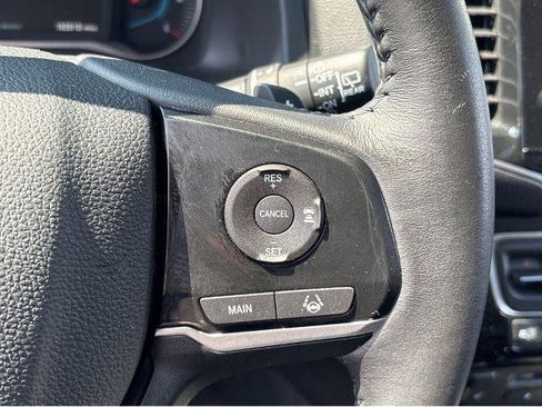 Used 2019 Honda Pilot Touring image 21