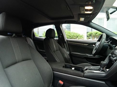 Used 2018 Honda Civic EX image 10