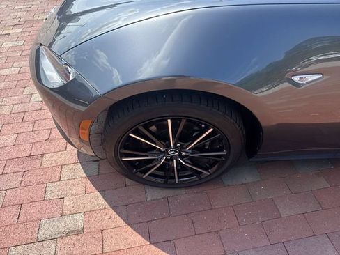Used 2025 MAZDA MX-5 Miata RF Grand Touring RWD image 10