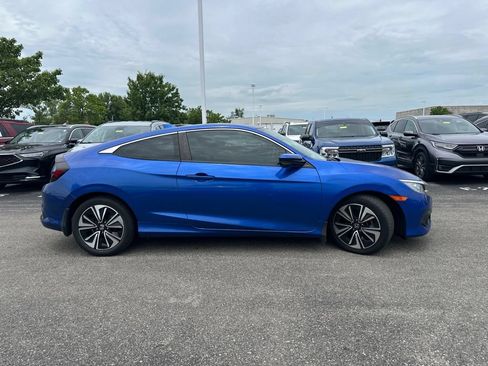 Used 2018 Honda Civic EX-L image 12