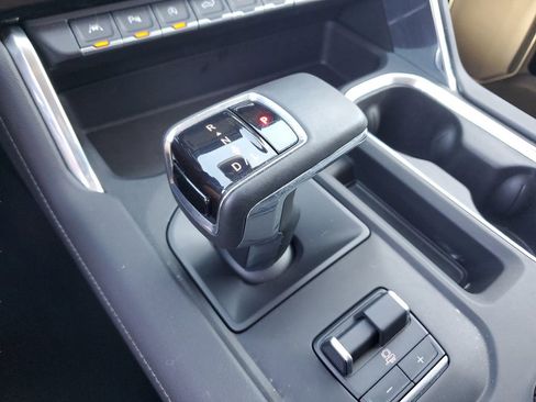 Used 2025 GMC Sierra 1500 Denali image 26