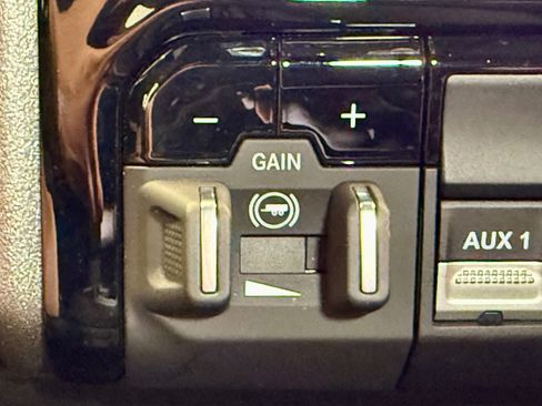 Certified 2025 RAM 2500 Tradesman AWD/4WD image 28
