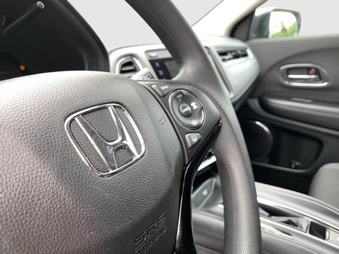 Certified 2022 Honda HR-V EX image 49