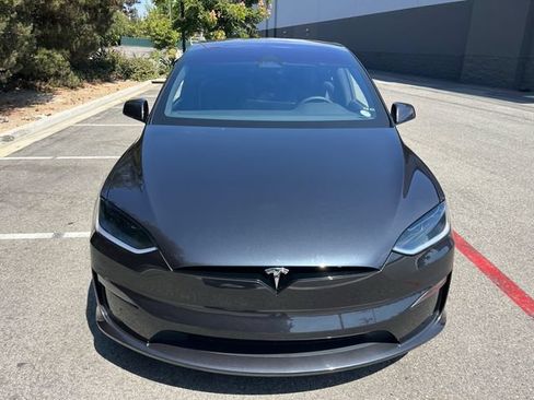 Used 2024 Tesla Model X AWD/4WD image 2