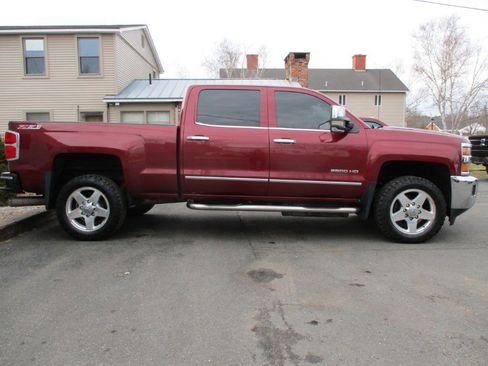 Used 2015 Chevrolet Silverado 2500 LTZ w/ Duramax Plus Package image 3