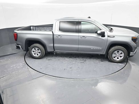 New 2026 GMC Sierra 1500 SLE w/ Preferred Package image 32