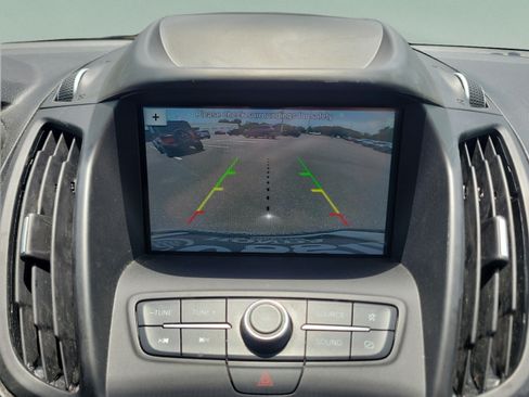 Used 2019 Ford Escape SE FWD image 31
