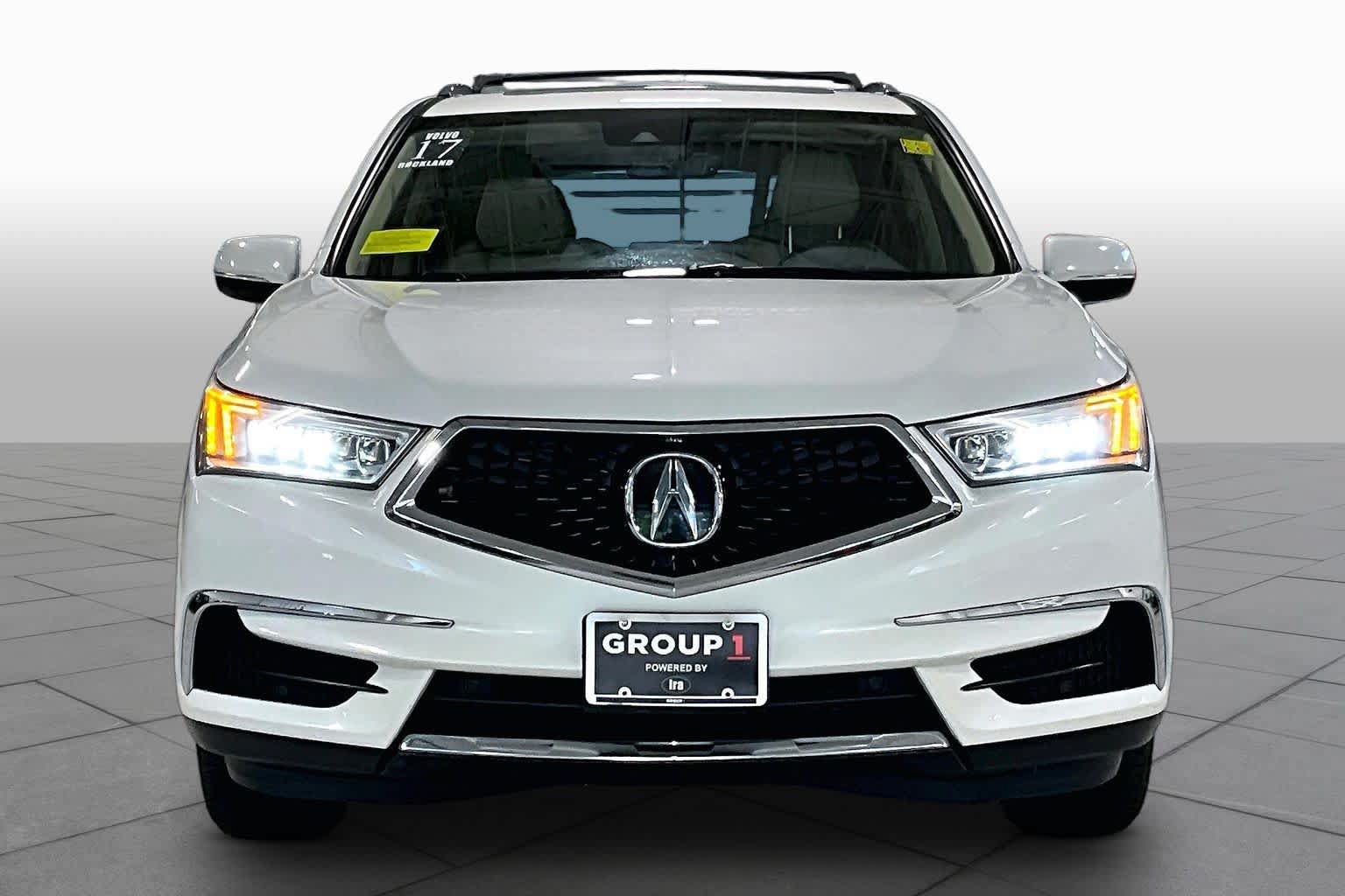 Used 2017 Acura MDX SH-AWD image 4