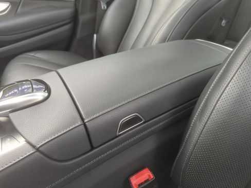 Used 2016 Mercedes-Benz S 550 4MATIC Sedan image 29