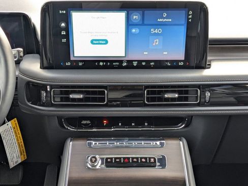 New 2025 Lincoln Aviator Reserve w/ Luxury Package image 22