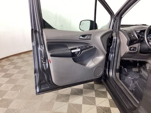 Used 2021 Ford Transit Connect XLT FWD image 14
