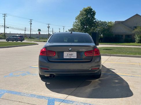 Used 2017 BMW 330e image 6