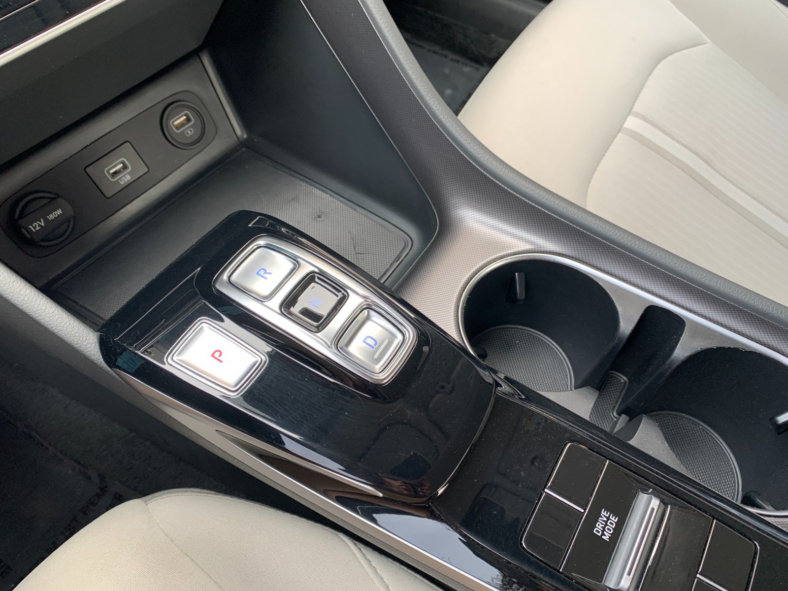 Used 2023 Hyundai Sonata SE FWD image 16