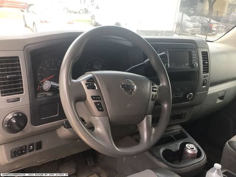 Used 2021 Nissan NV 2500 SV w/ Navigation Package RWD image 12