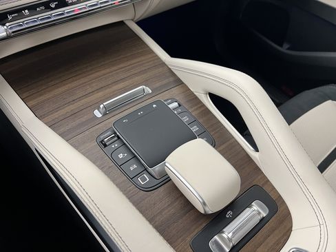 New 2026 Mercedes-Benz GLE 53 AMG 4MATIC image 34