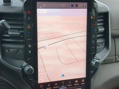 Used 2025 RAM 3500 Laramie image 19