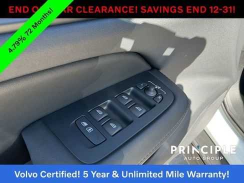 Certified 2025 Volvo V60 B5 Cross Country Plus image 24