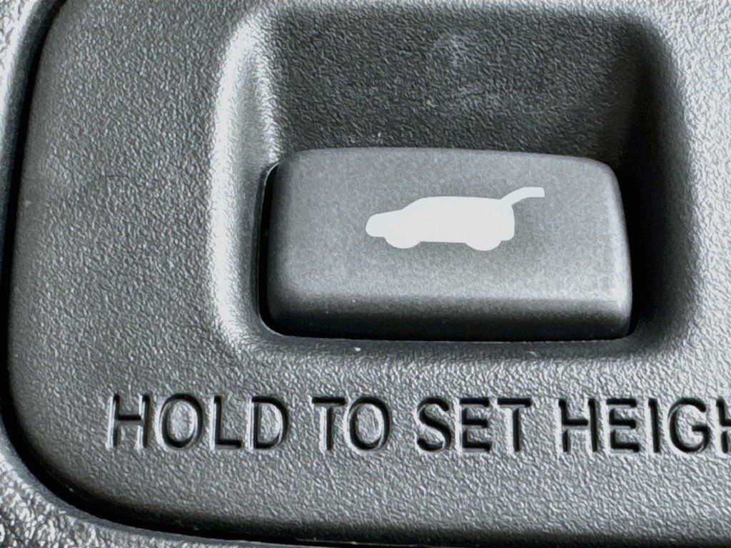 Used 2025 Honda CR-V Sport-L image 33
