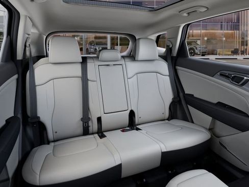 New 2026 Kia Sportage EX FWD image 16