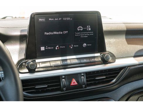 Used 2023 Kia Forte LXS FWD image 28